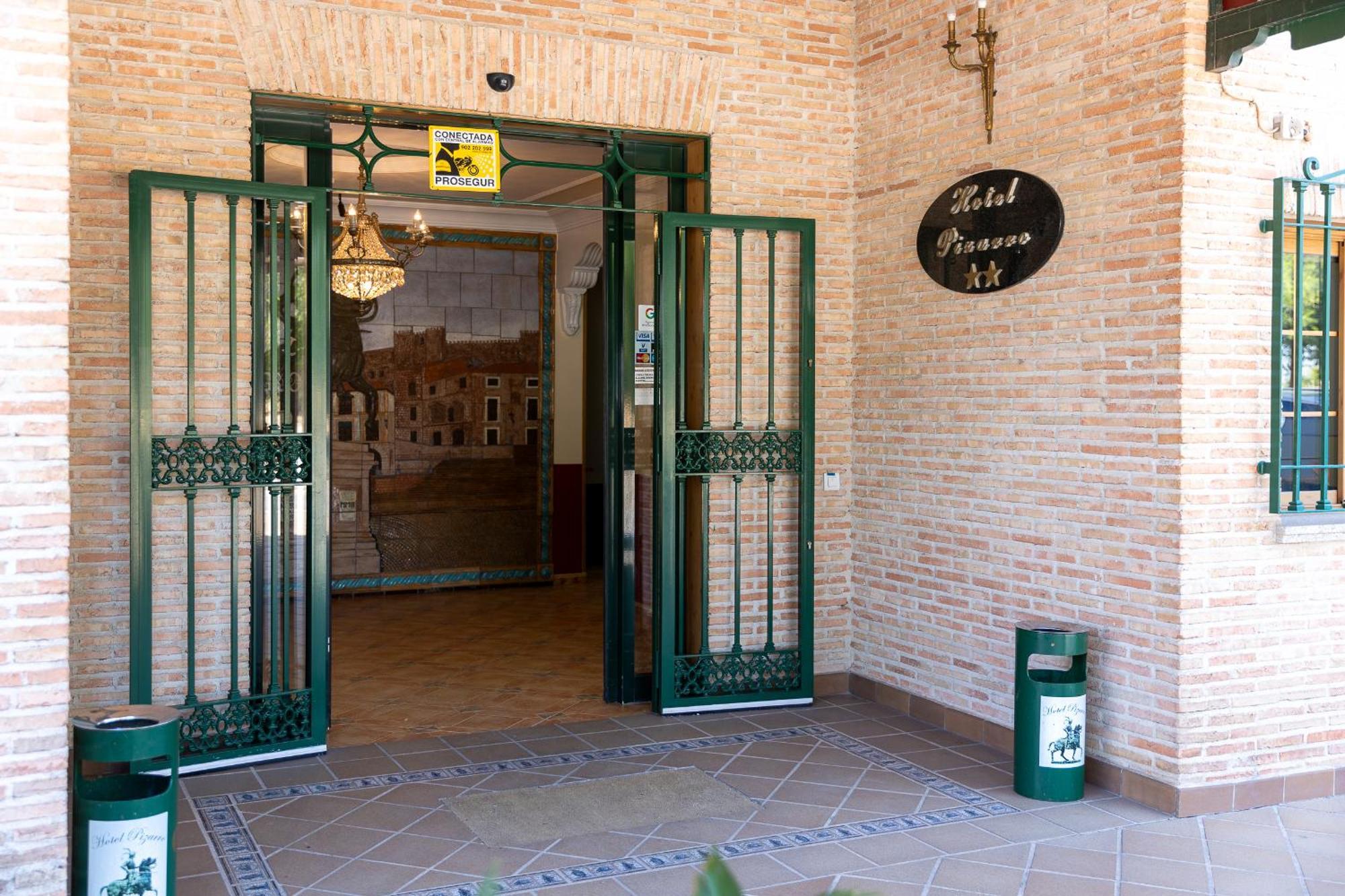 Hotel Pizarro Humanes de Madrid Exterior foto